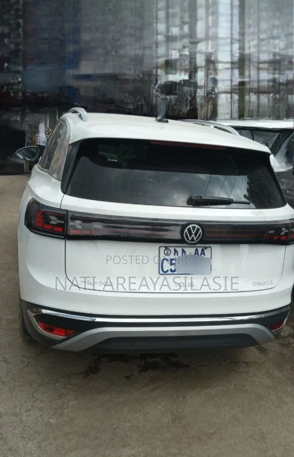 Volkswagen ID.6 2024 White