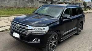 Toyota Land Cruiser 2014 Maroon