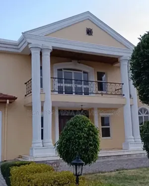 Furnished 6bdrm Townhouse/Terrace in Ccd Real State, Oromia-Finfinne