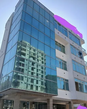 200 M2 G+4 Commercial Buliding Bolle Area for Sale