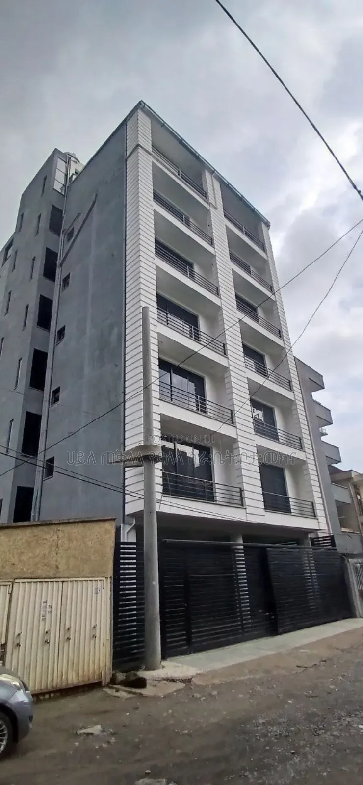 250 M2 G+7 Commercial Building Megenagha 24 Area for Sale