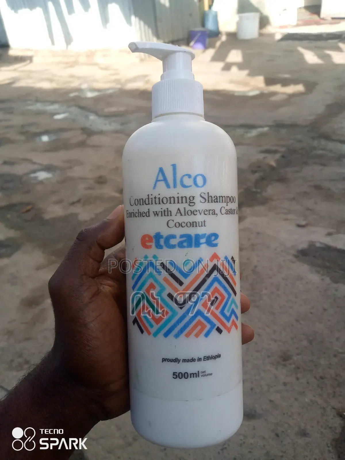 Aleco Condtionig Shampoo in Reached With Aloevera, Castroil