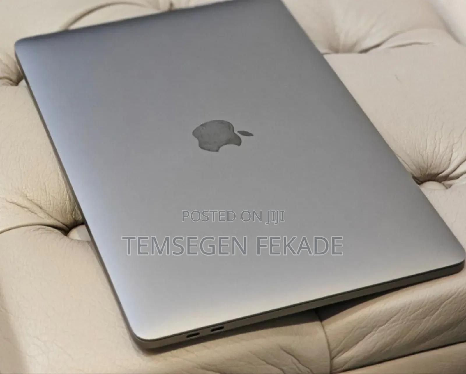 New Laptop Apple MacBook Pro 2019 16GB Intel Core i7 SSD 256GB