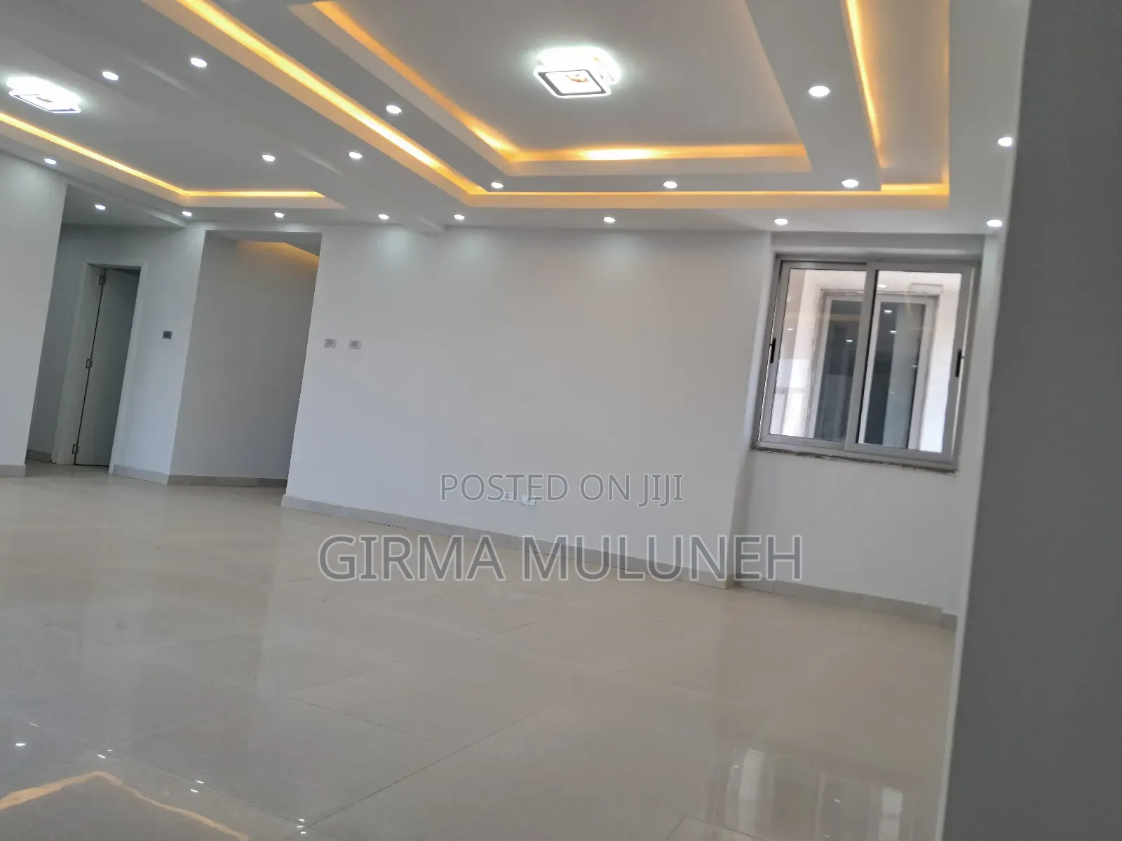 Furnished 4bdrm Apartment in አዲስ ህይወት ሆስፒታል, Bole for sale