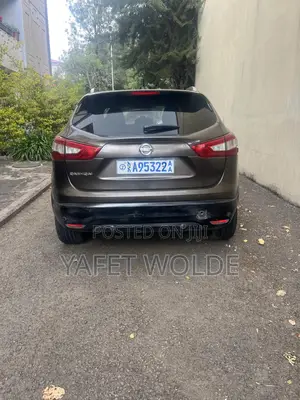Nissan Qashqai 2019 Brown