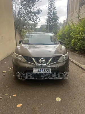 Nissan Qashqai 2019 Brown