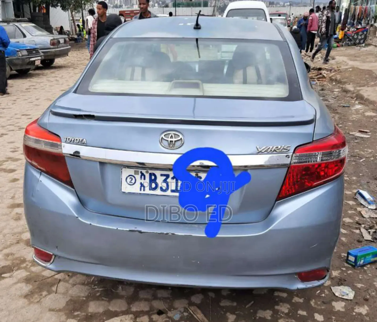 Toyota Yaris LE Hatchback 3dr 2014 Blue