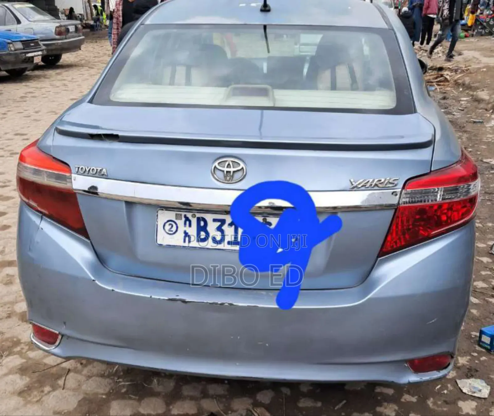 Toyota Yaris LE Hatchback 3dr 2014 Blue