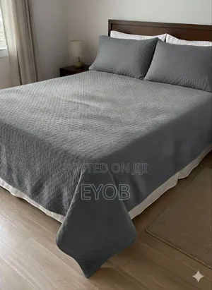Bedsheet 3 Bedspread Set