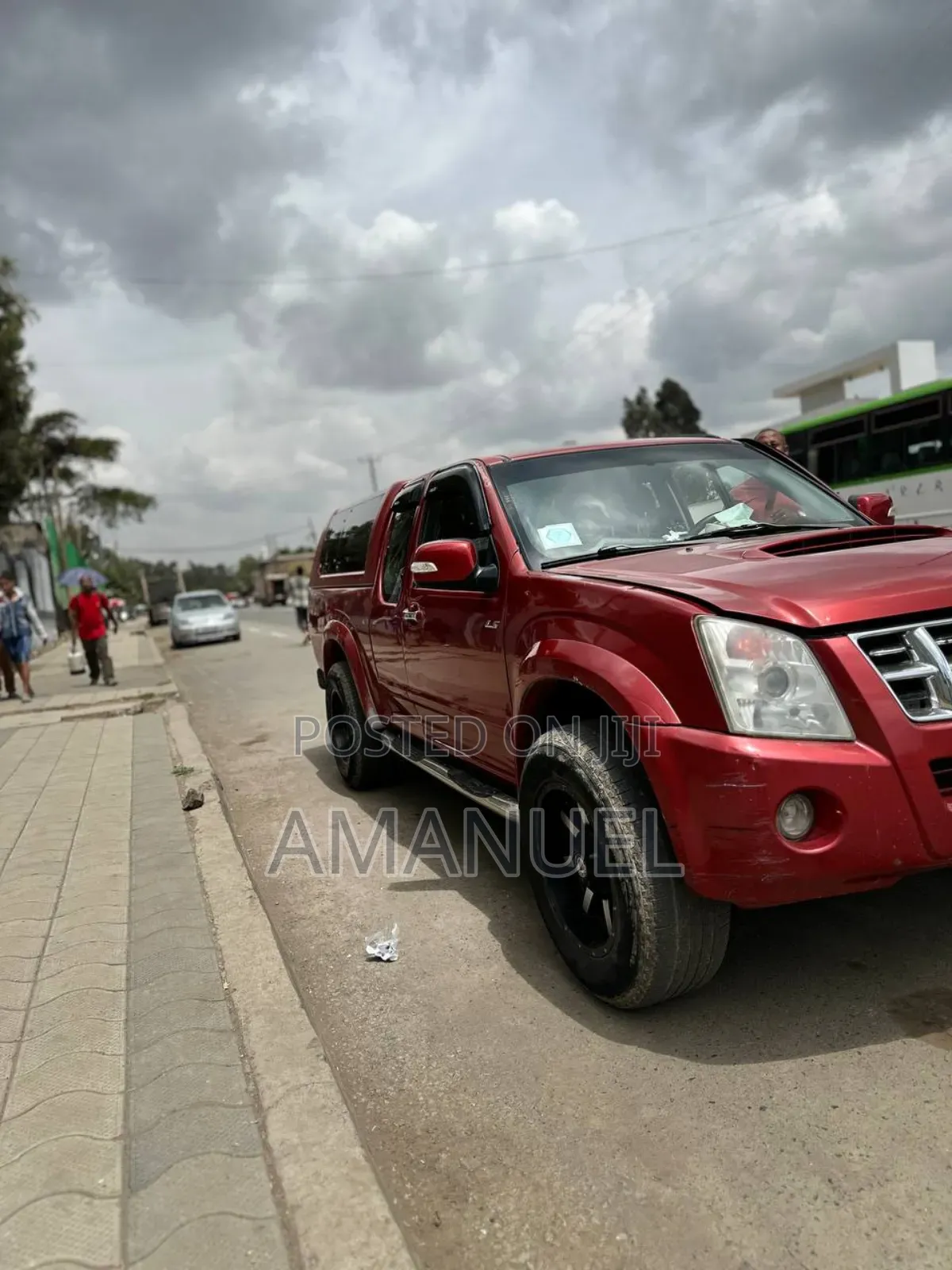 Isuzu D-MAX 2007 Red