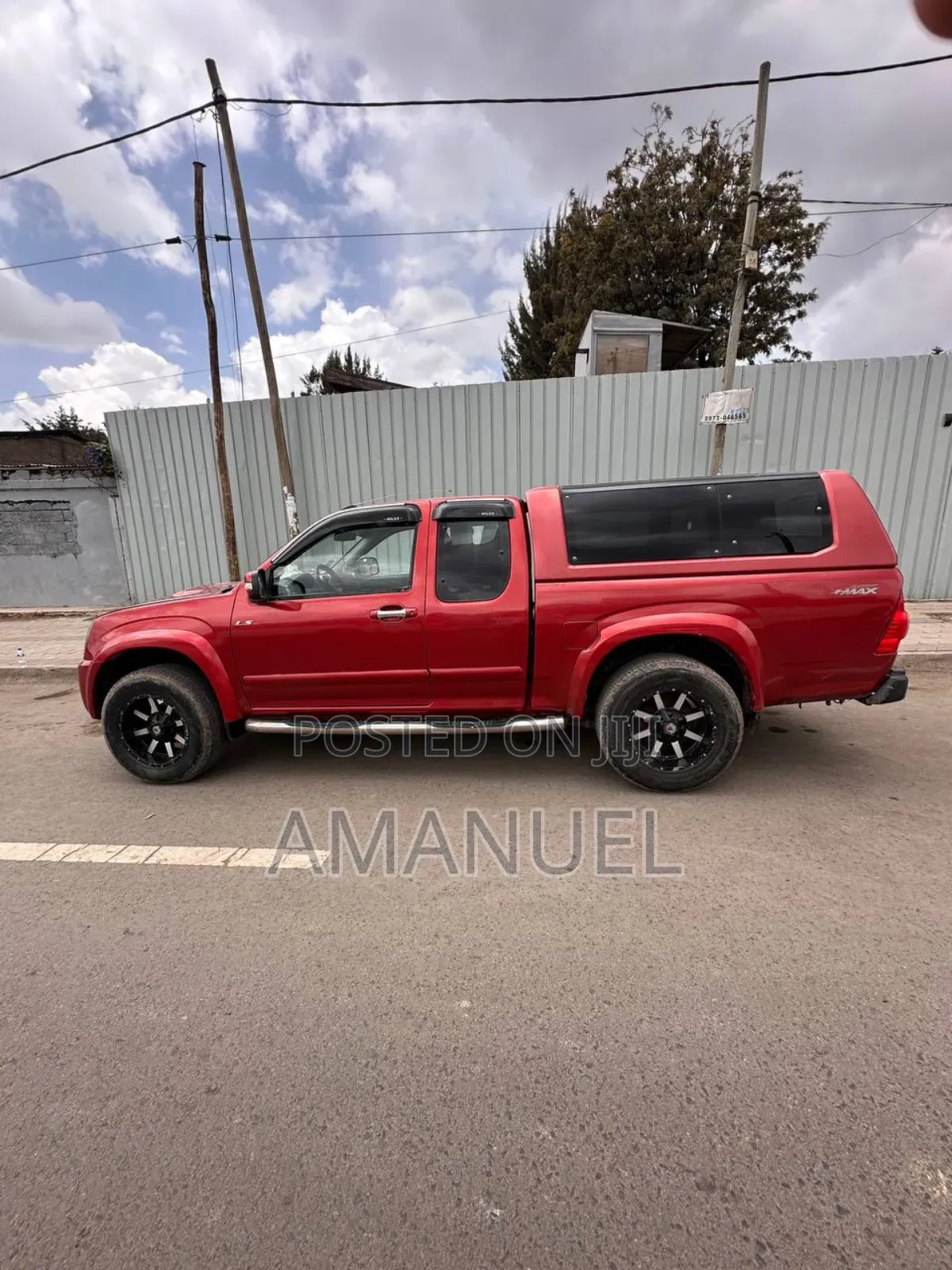 Isuzu D-MAX 2007 Red