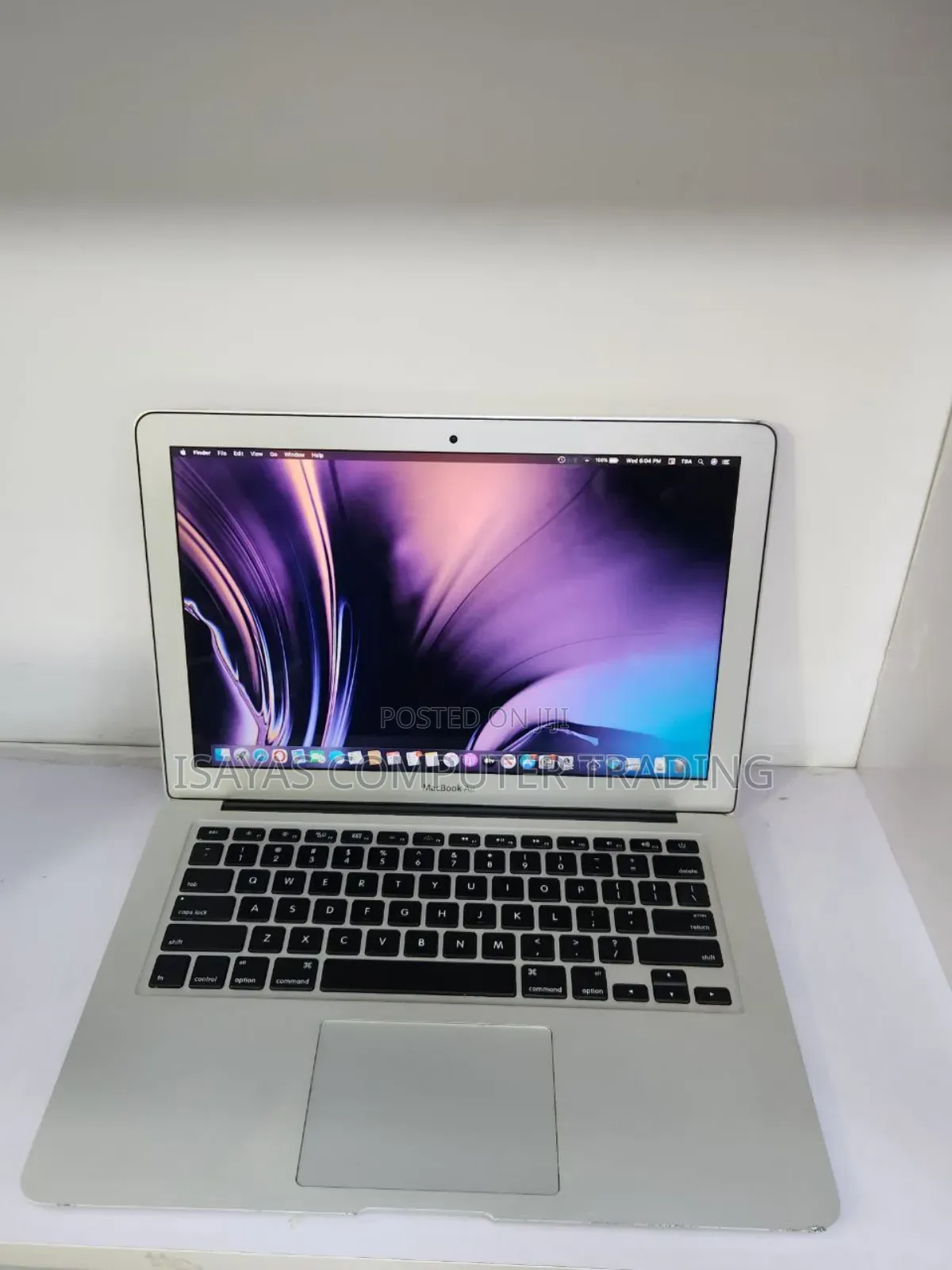 New Laptop Apple MacBook Air 2012 4GB Intel Core i7 SSD 128GB