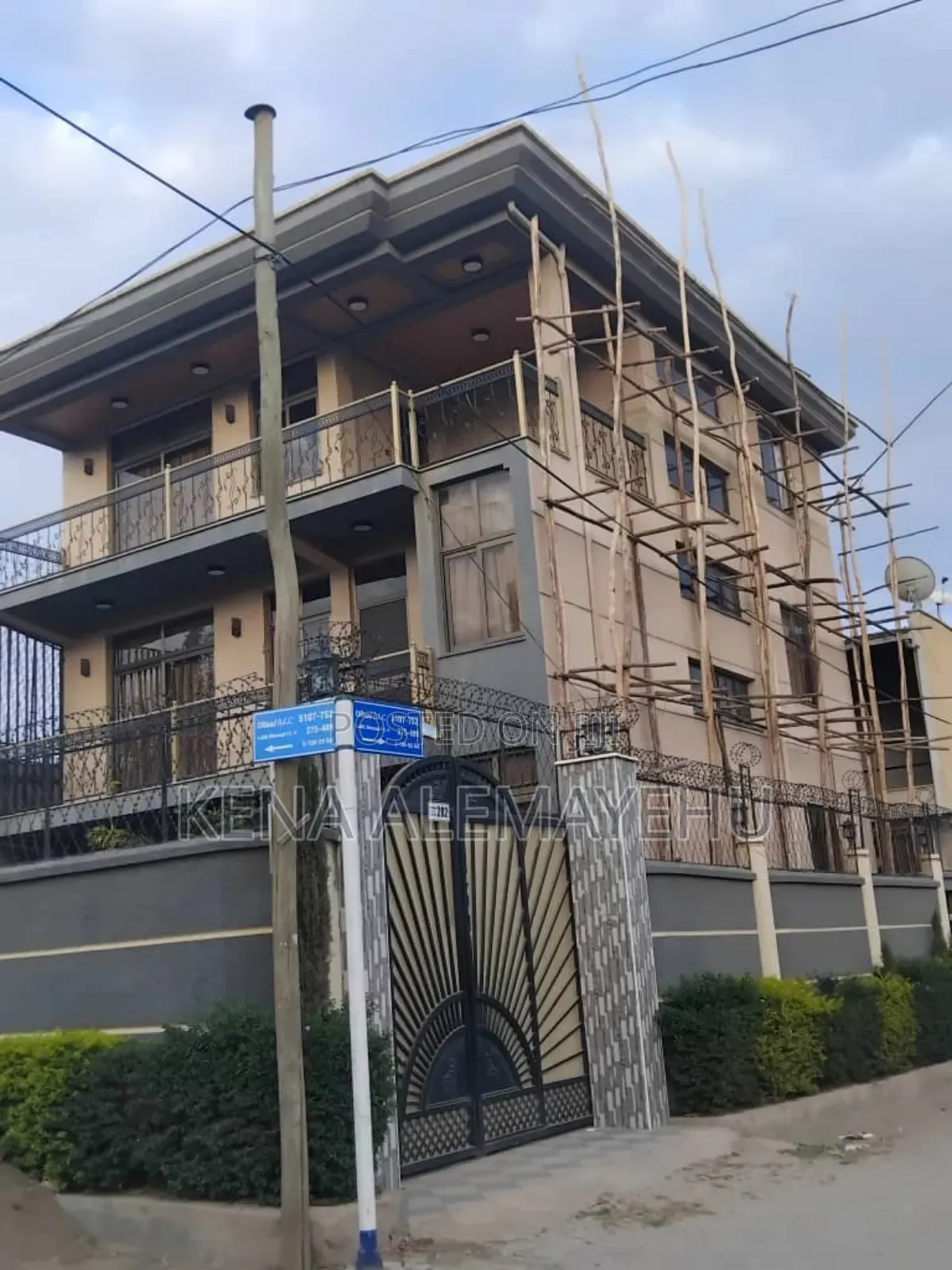 Furnished 5bdrm House in Adama for sale