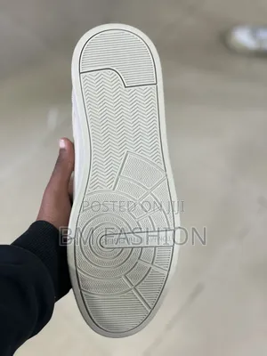 Tommy Hilfiger Smart Casual Shoes: Minimalist Style