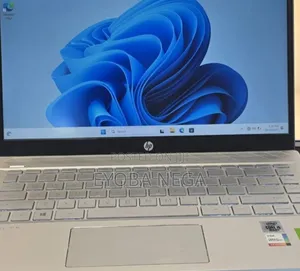 New Laptop HP Pavilion 14 8GB Intel Core i5 SSD 512GB