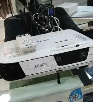 Ephone Projector