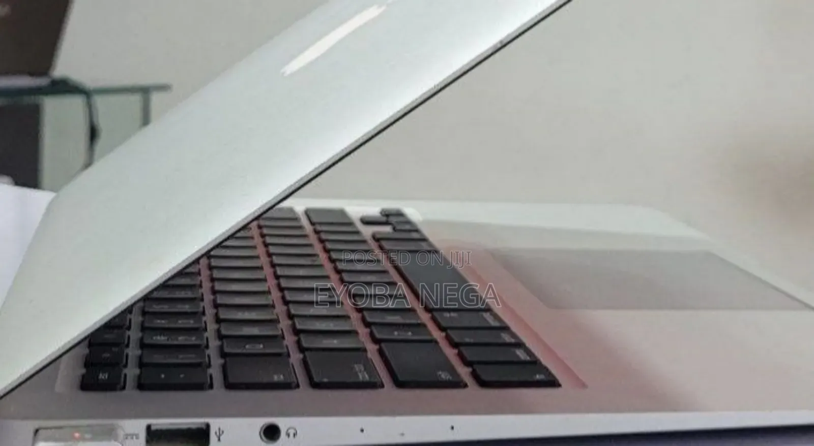 Laptop Apple MacBook Air 2014 8GB Intel Core i7 SSD 512GB