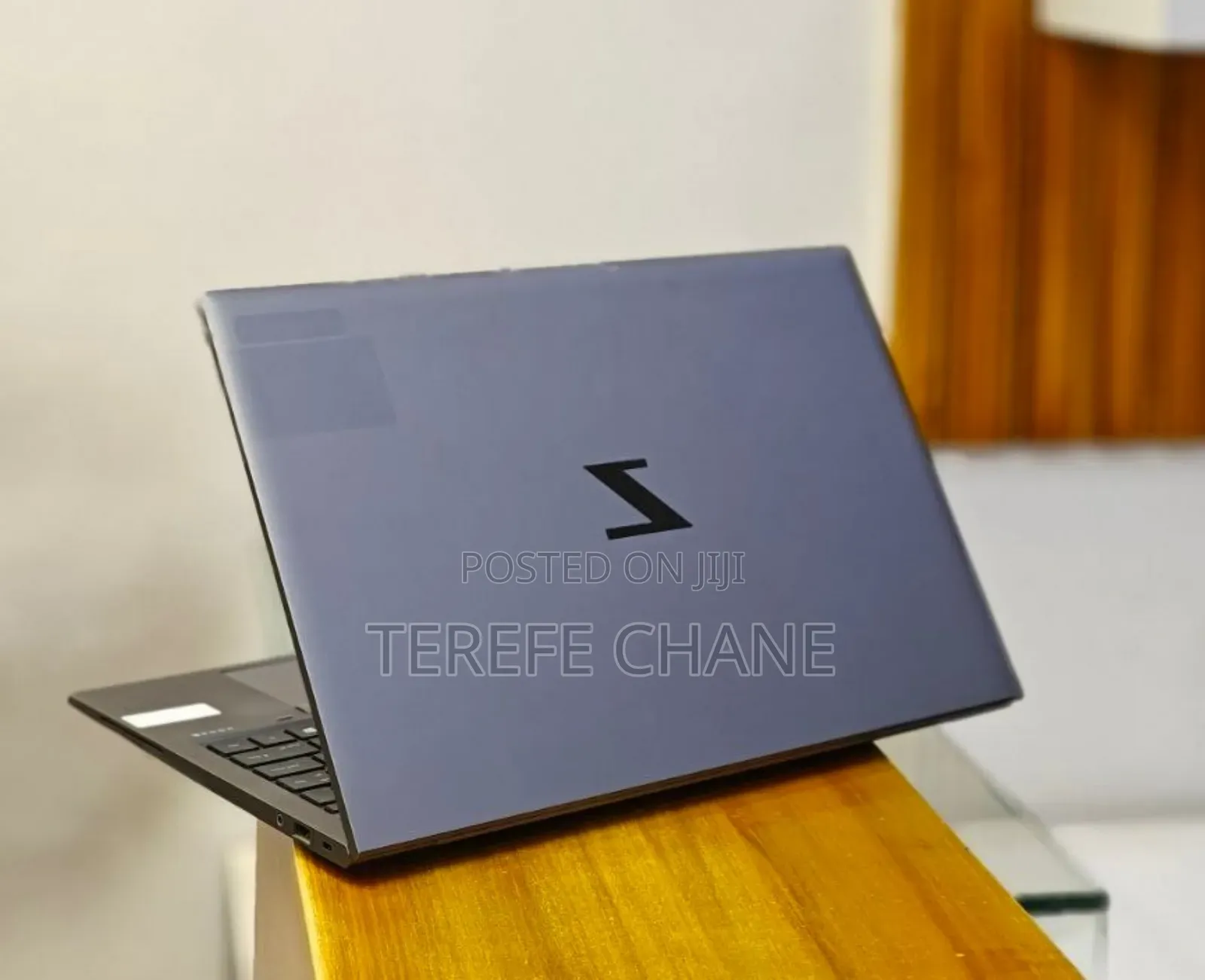 New Laptop HP ZBook Firefly 15 G7 16GB Intel Core i7 SSD 512GB