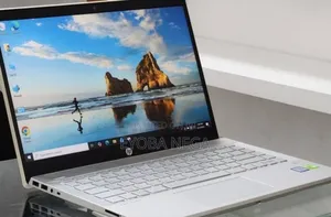 New Laptop HP Pavilion 14 8GB Intel Core i5 SSD 512GB