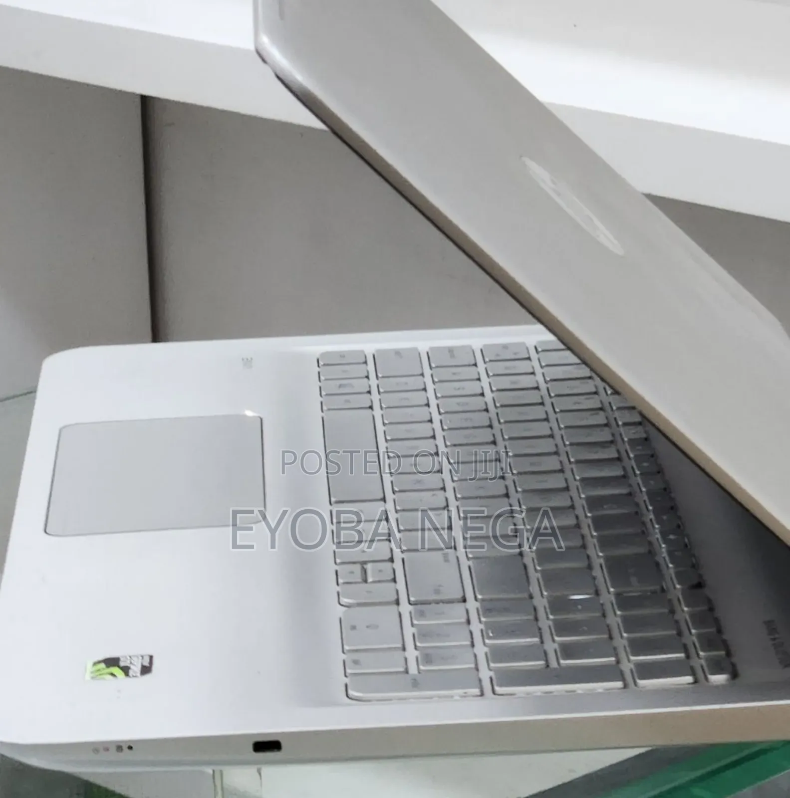 Laptop HP Envy 15 8GB Intel Core i5 HDD+SSD 1.5T