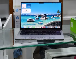 New Laptop Apple MacBook Pro M1 16GB Apple M1 Pro SSD 512GB