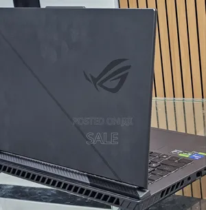 New Laptop Asus ROG Strix G16 G614 16GB Intel Core i7 SSD 512GB