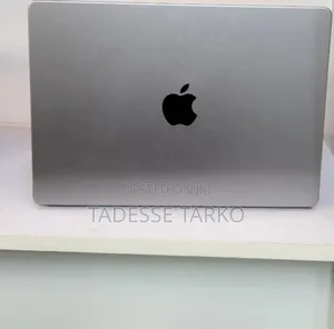 New Laptop Apple MacBook Pro M1 16GB Apple M1 Pro SSD 512GB