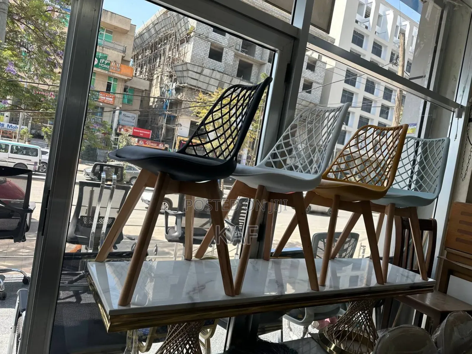 Cafteriya Chairb
