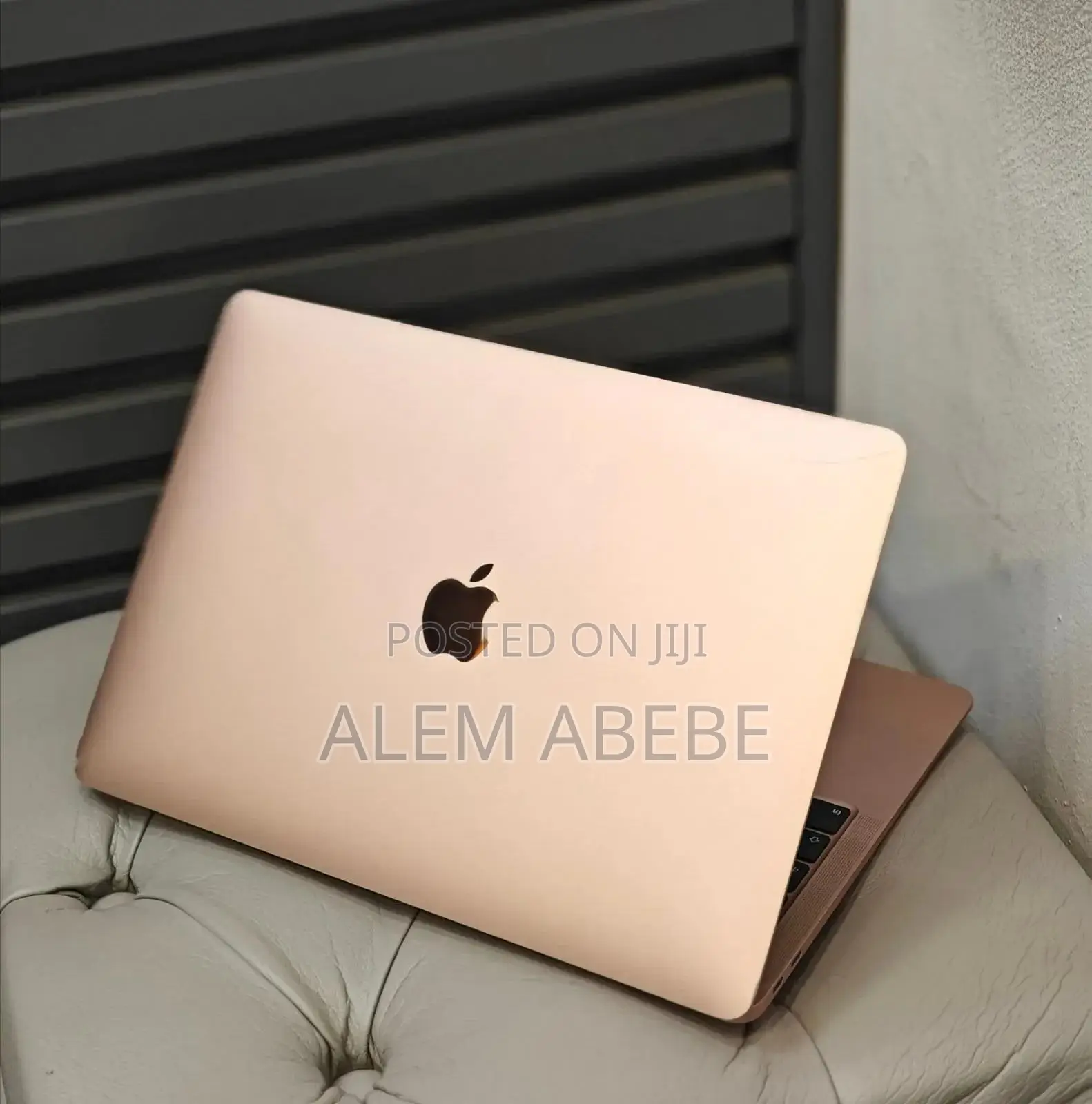 New Laptop Apple MacBook Air 2020 8GB Intel Core i3 SSD 256GB
