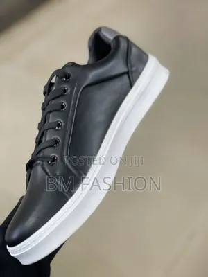 Tommy Hilfiger Classics: Available Now