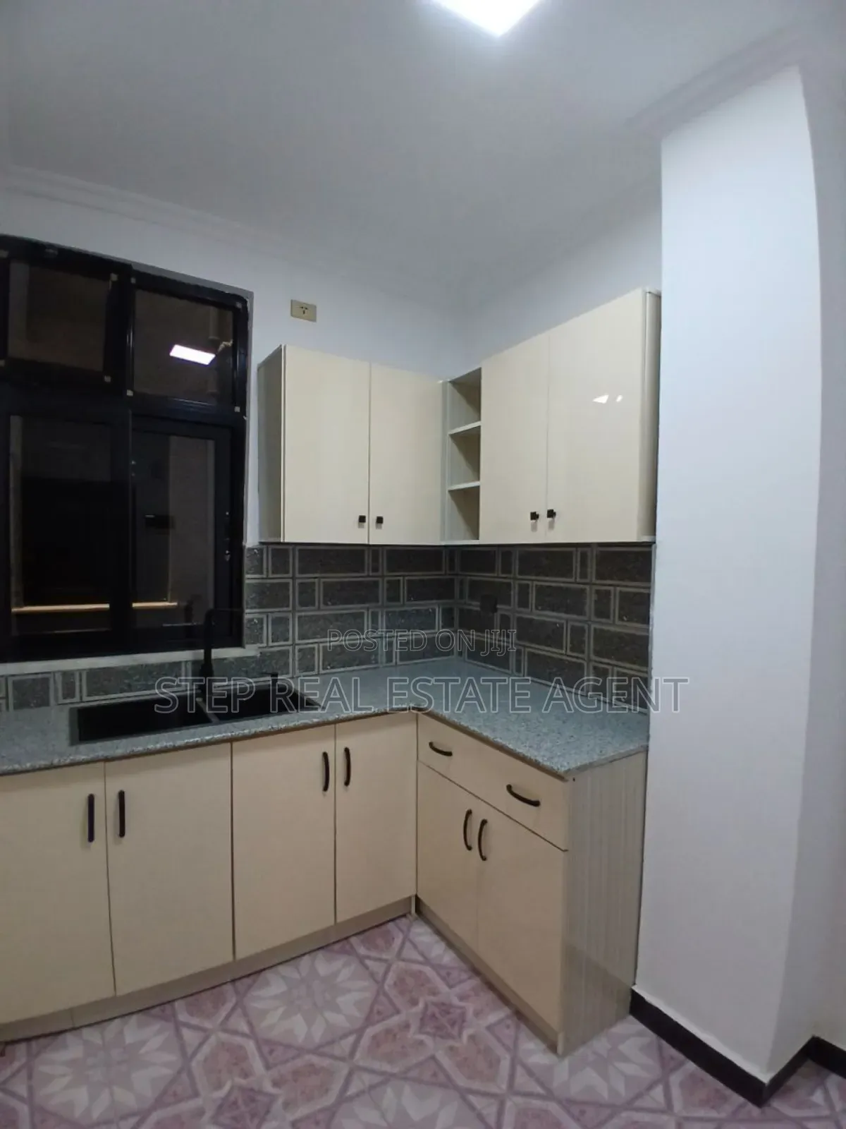 3bdrm Apartment in Bole for rent