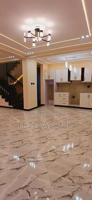 6bdrm House in የሚሸጥ ቤት 📍 አካባቢ: ሰሚት, Bole for sale