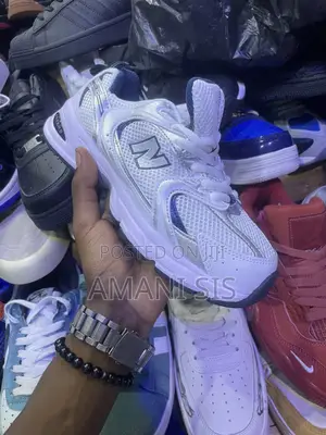New Balance 530