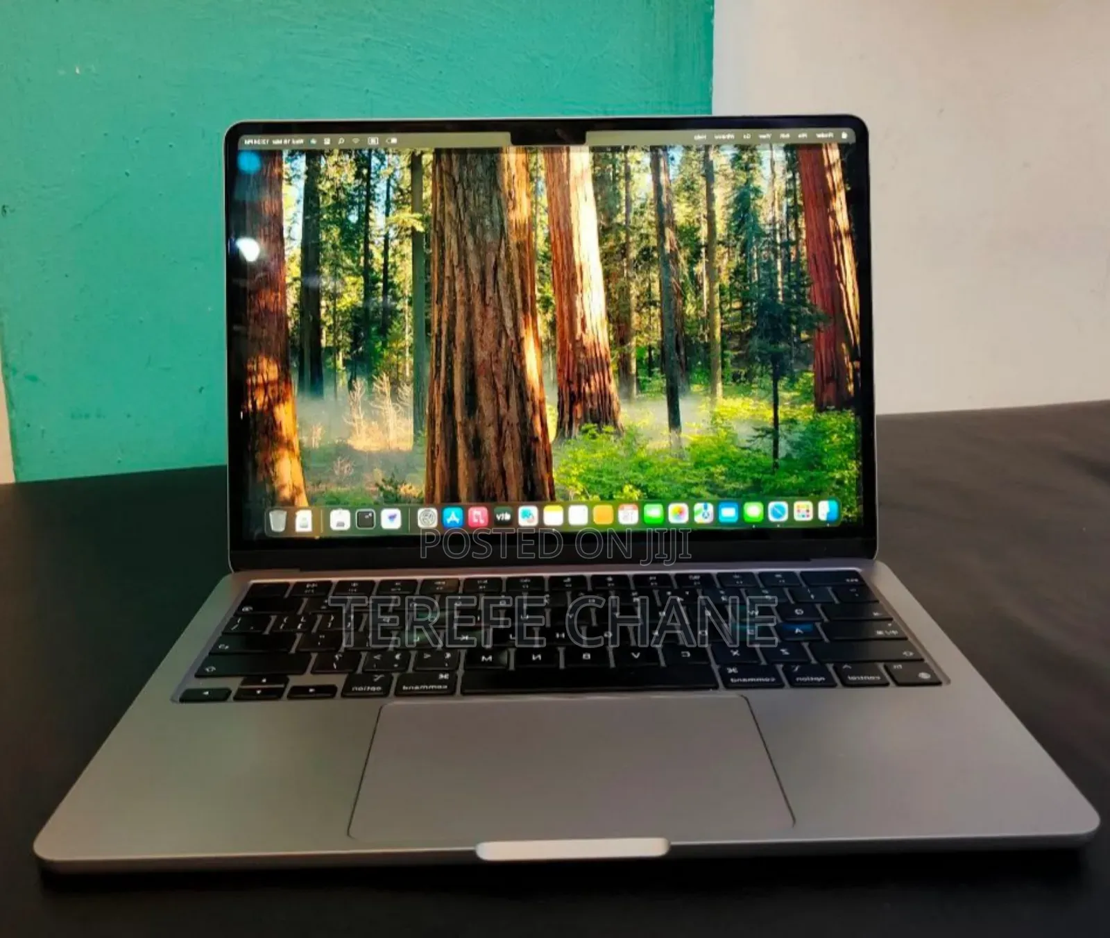 New Laptop Apple MacBook Air 2022 M2 8GB Apple M2 SSD 512GB
