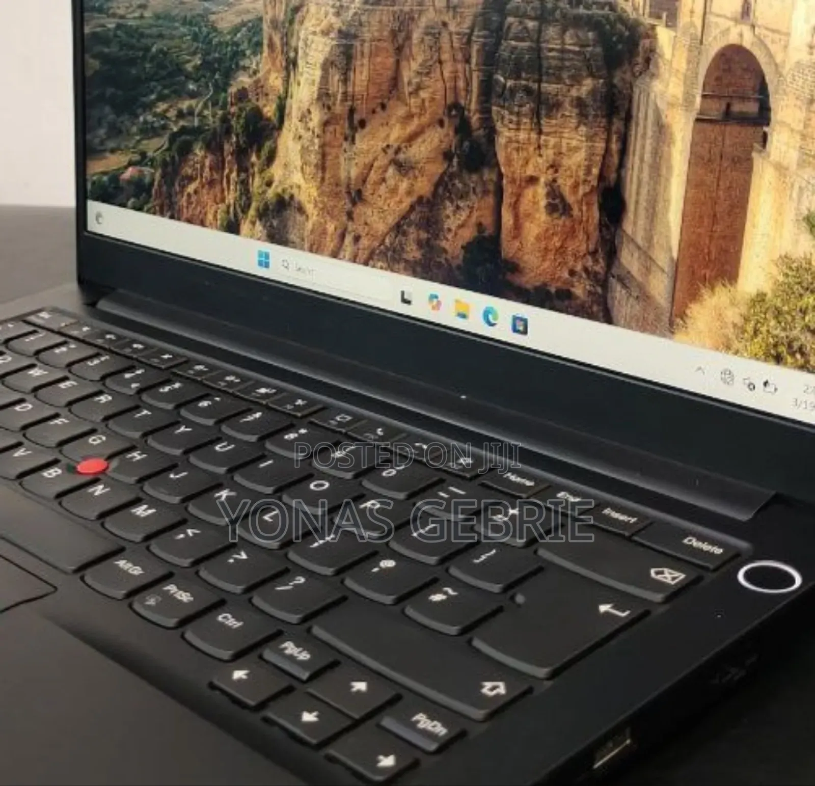New Laptop Lenovo 16GB Intel Core i7 SSD 512GB