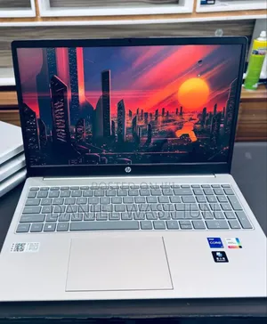 New Laptop HP Stream Notebook 16GB Intel Core i7 SSD 512GB