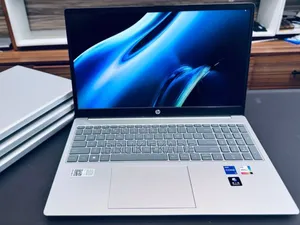New Laptop HP Stream Notebook 16GB Intel Core i5 SSD 512GB