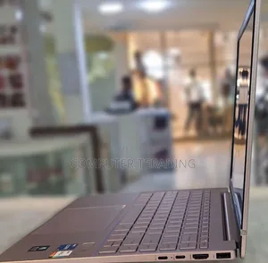 New Laptop HP Pavilion 14 16GB Intel Core i7 SSD 1T