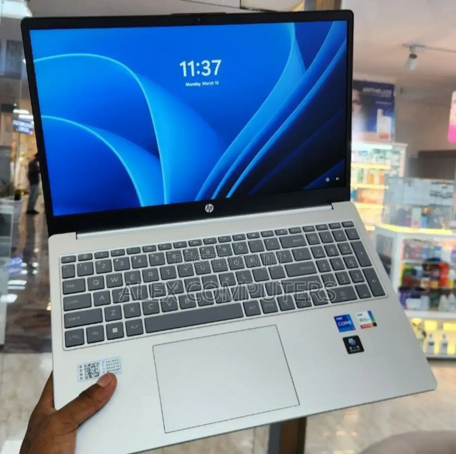 New Laptop HP Stream Notebook 16GB Intel Core i7 SSD 512GB
