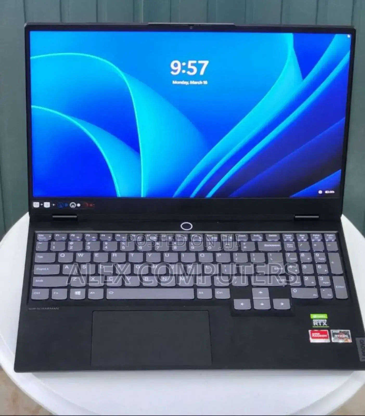 New Laptop Lenovo Legion 5 16GB AMD Ryzen 9 SSD 512GB
