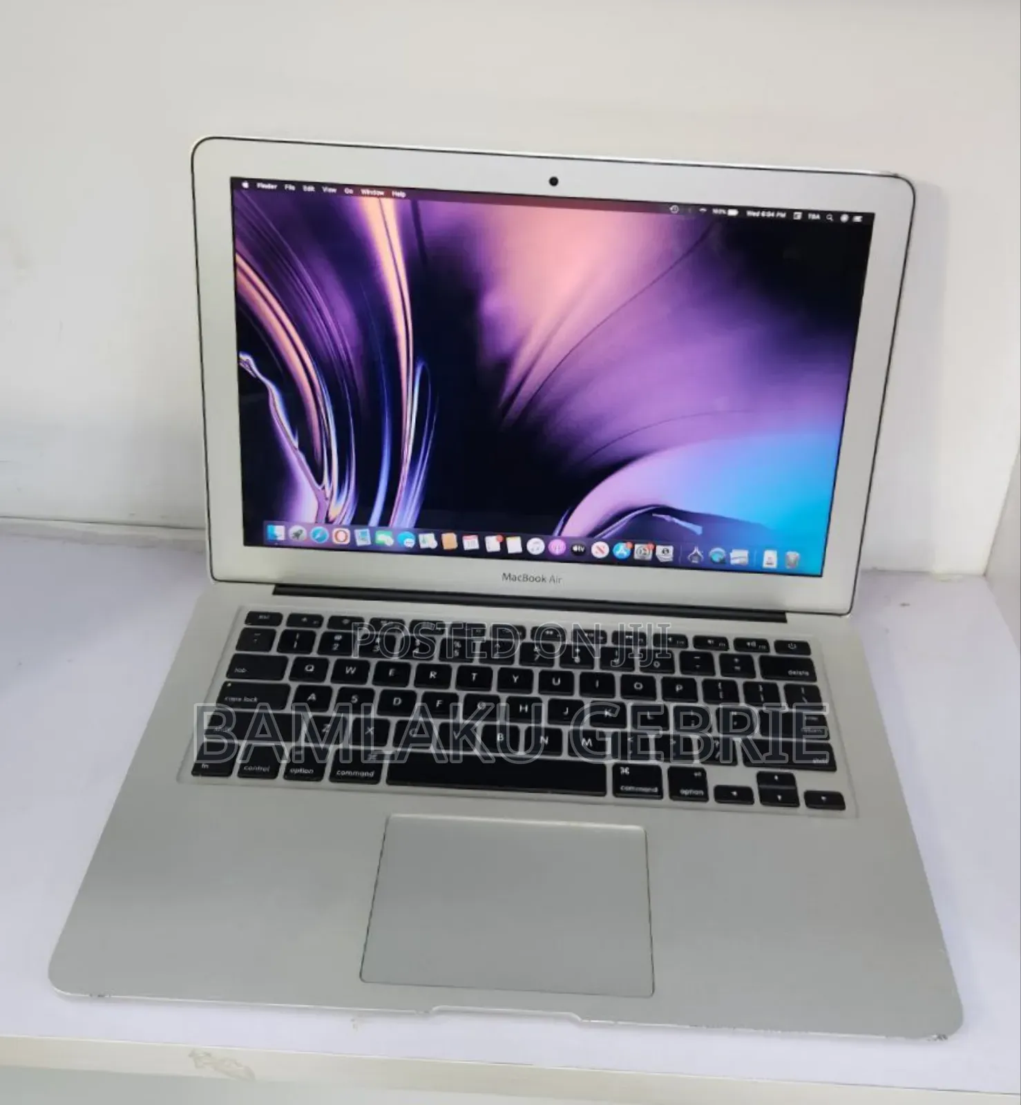New Laptop Apple MacBook Air 2012 4GB Intel Core i5 SSD 128GB