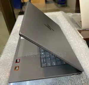 New Laptop HP OmniBook 5 Flip 14-fp0023dx 16GB AMD Ryzen 5 SSD 512GB