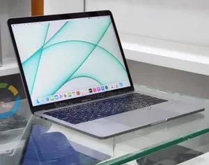 New Laptop Apple MacBook Pro 2019 16GB Intel Core i7 SSD 1T