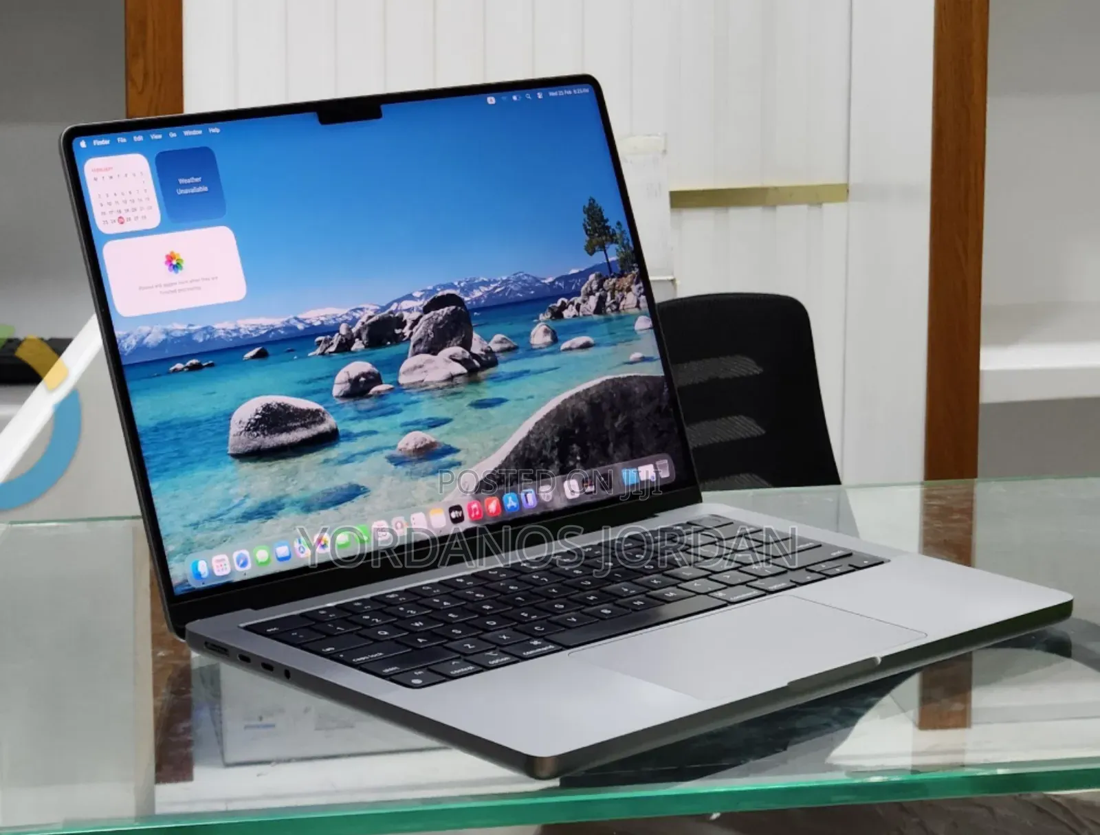 New Laptop Apple MacBook Pro M1 16GB Apple M1 Pro SSD 512GB