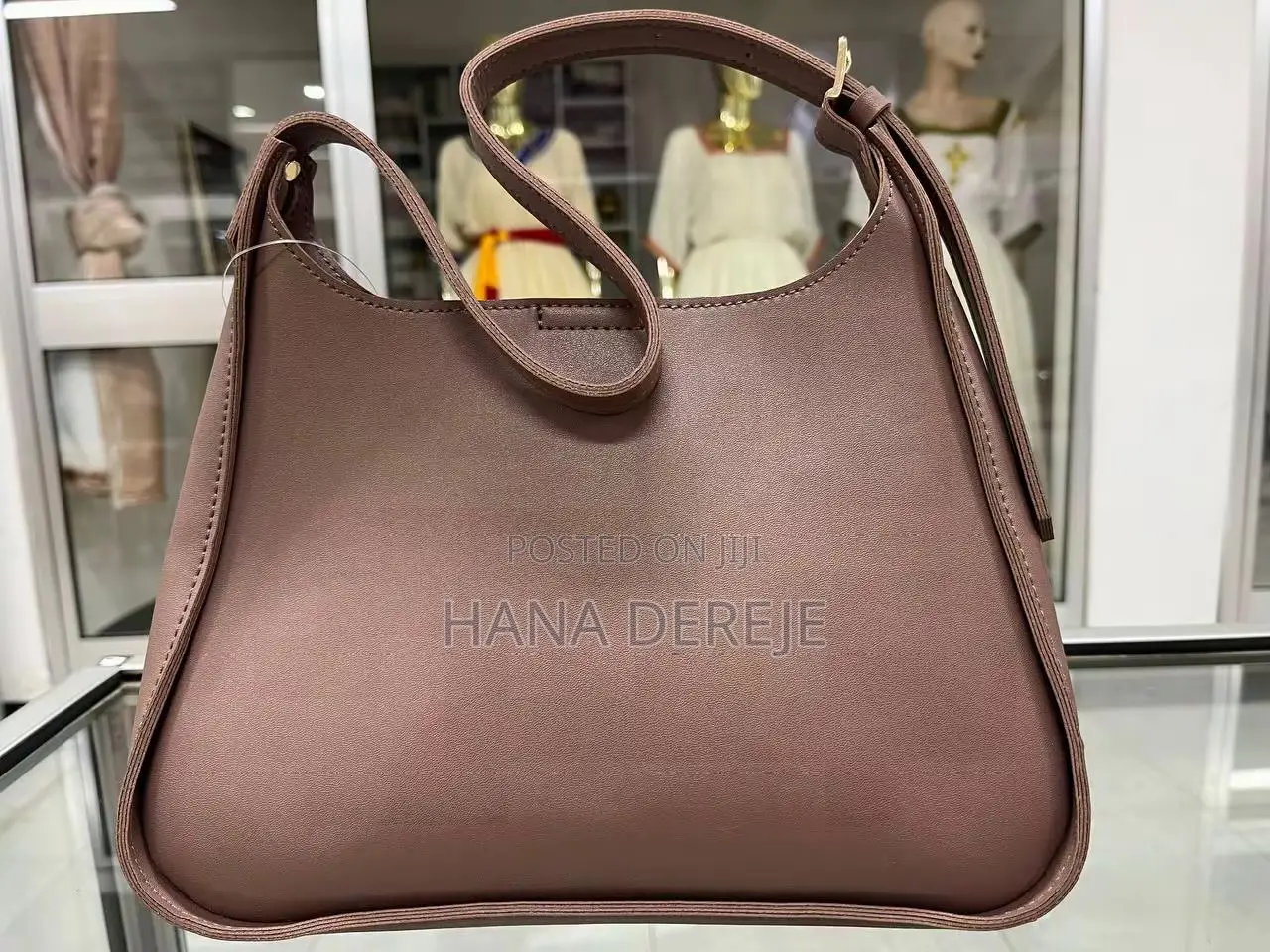 Elegant Brown Handbag