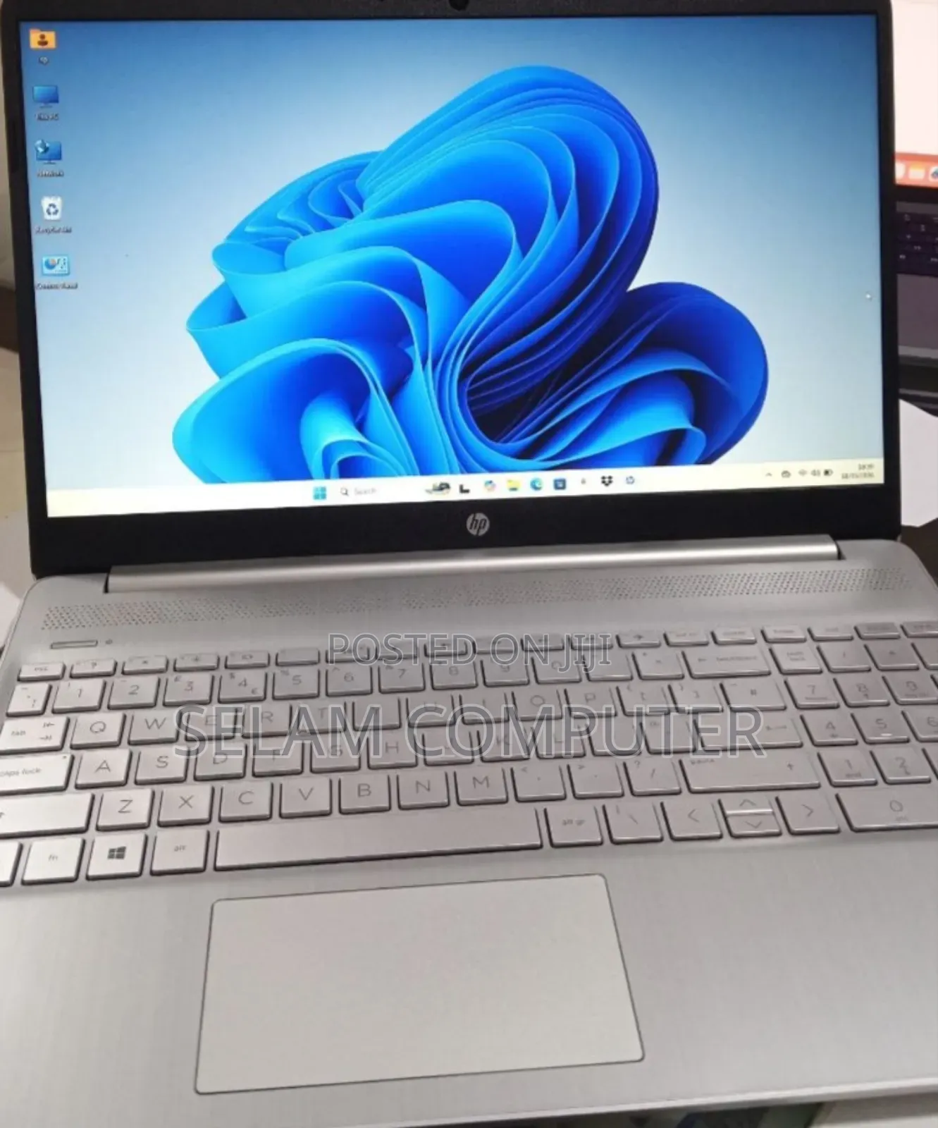 New Laptop HP Stream Notebook 8GB Intel Core i5 SSD 256GB