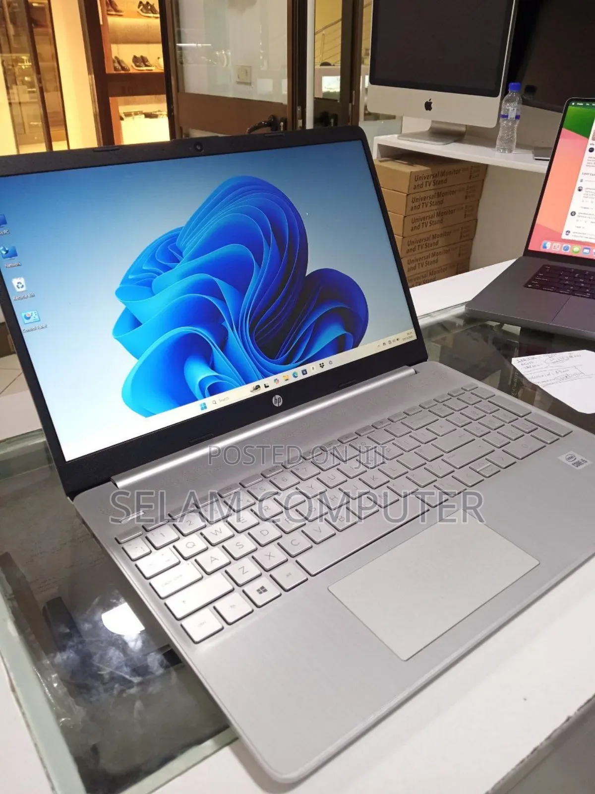 New Laptop HP Stream Notebook 8GB Intel Core i5 SSD 256GB