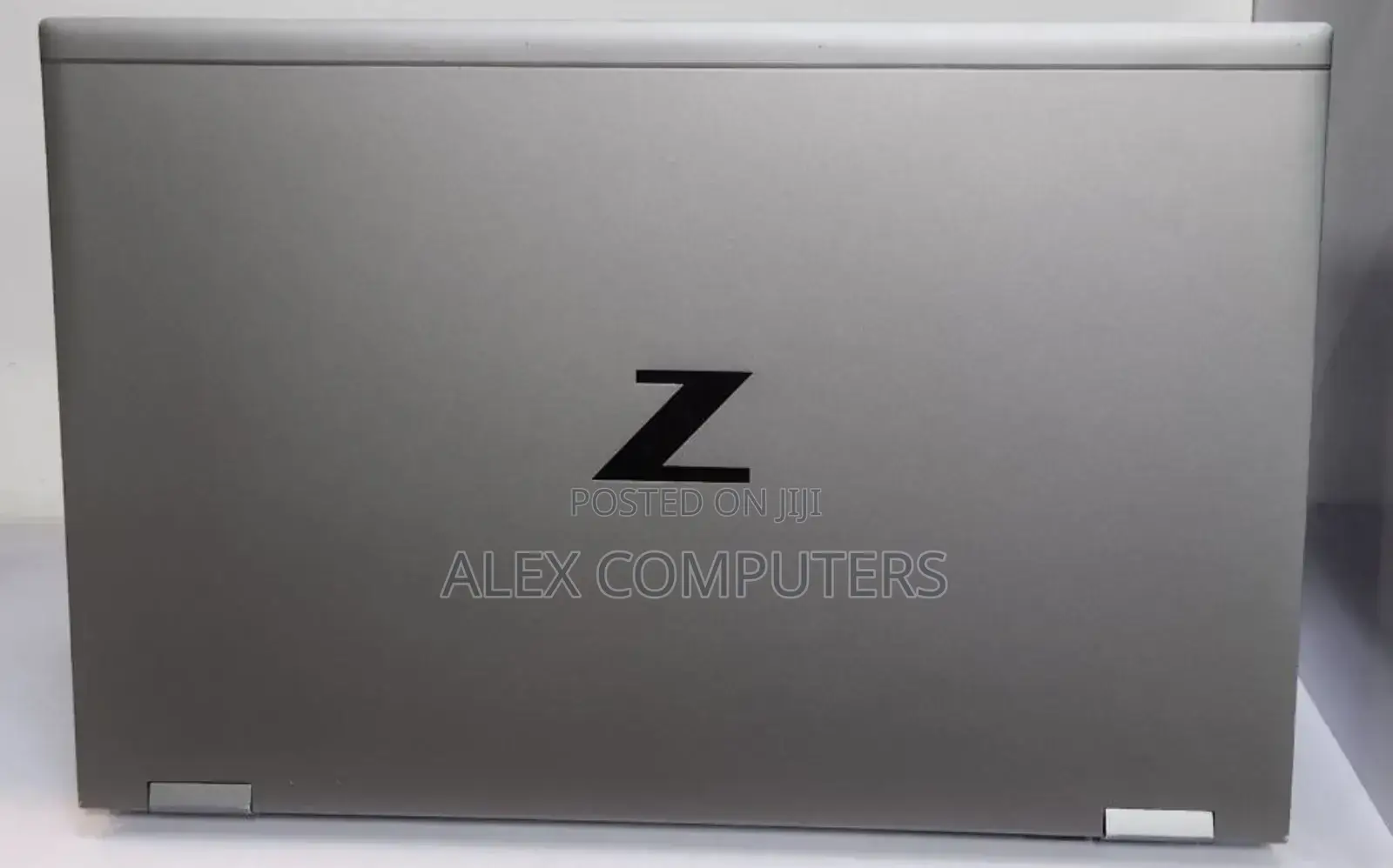 New Laptop HP ZBook 17 16GB Intel Core i7 SSD 512GB