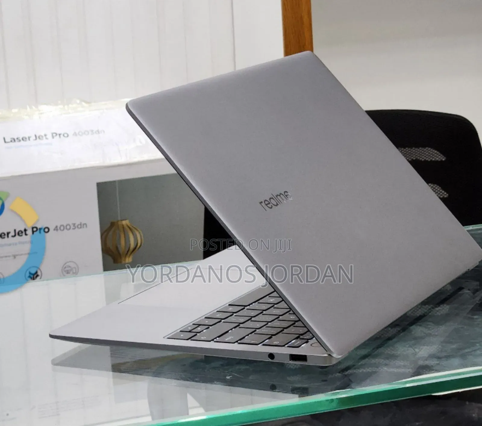 New Laptop 8GB Intel Core i5 SSD 512GB