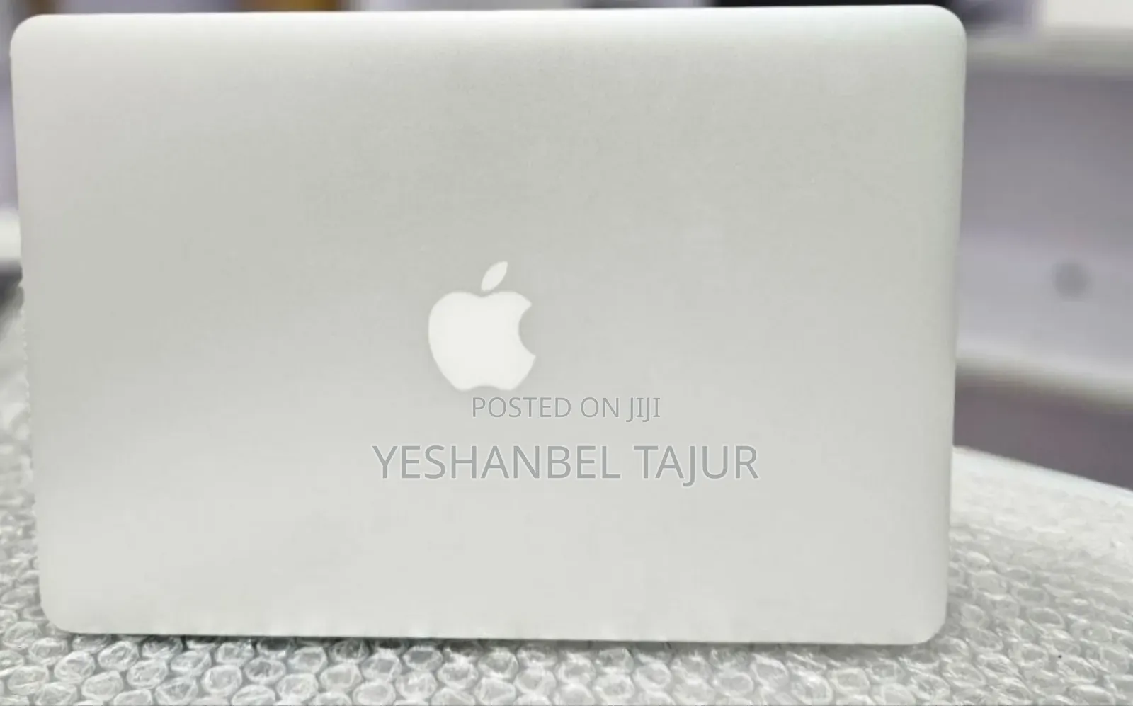 New Laptop Apple MacBook 2014 8GB Intel Core i7 SSD 512GB
